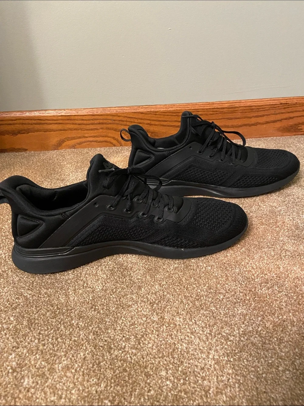 APL TechLoom Tracer Black Men’s Training Shoe size 10.5